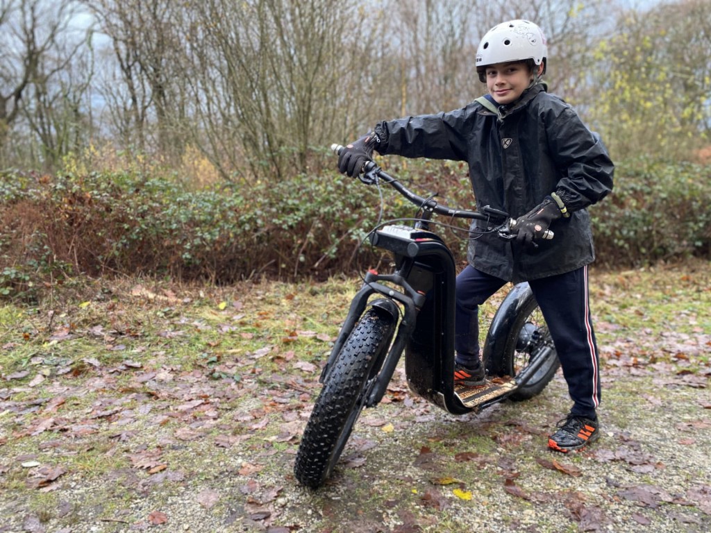 Zosh, a high-end electric dirt scooter made in France. 