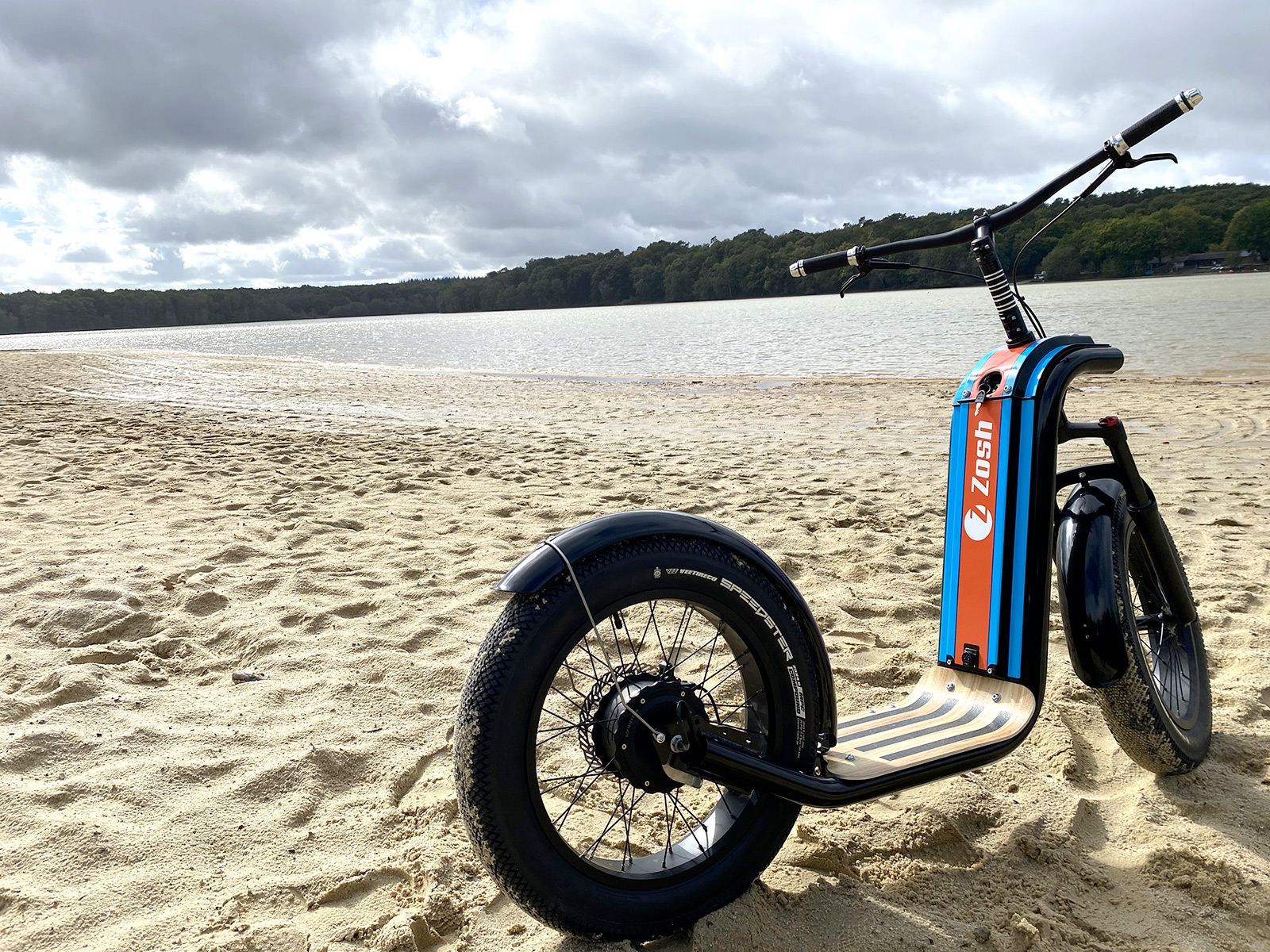 Zosh, la trottinette électrique à grandes roues tout terrain !