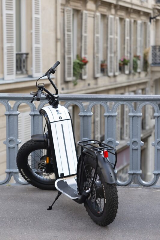 La trottinette électrique tout terrain, conçue dans la Sarthe