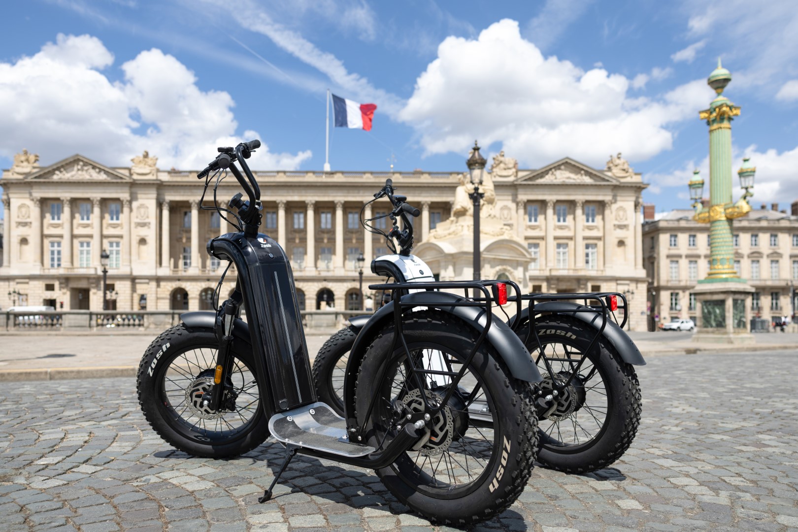 Trottinette COCHET pour se déplacer dans une usine 