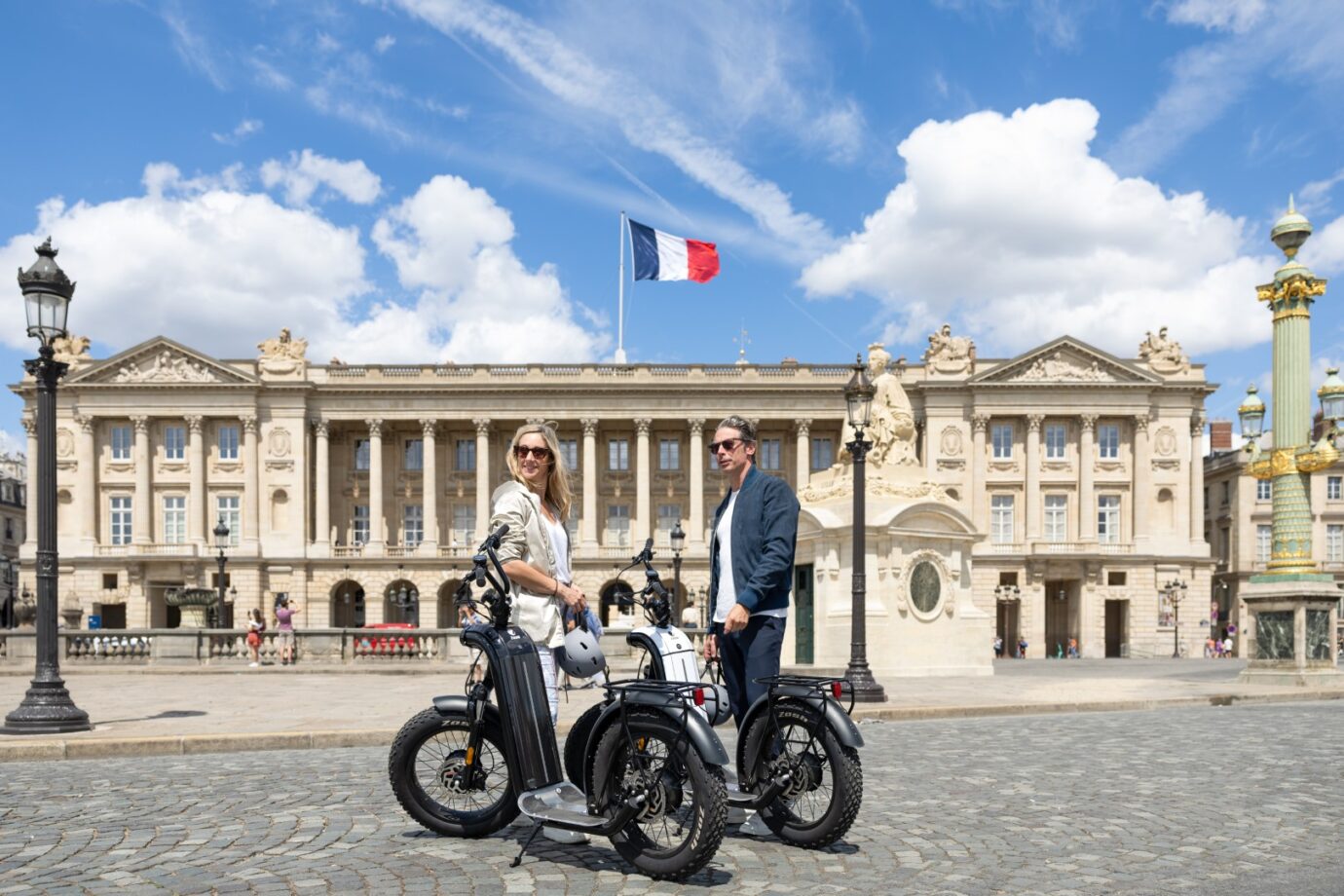 One-of-a-kind scooter, one of the best scooters for the city, and riding on paths!