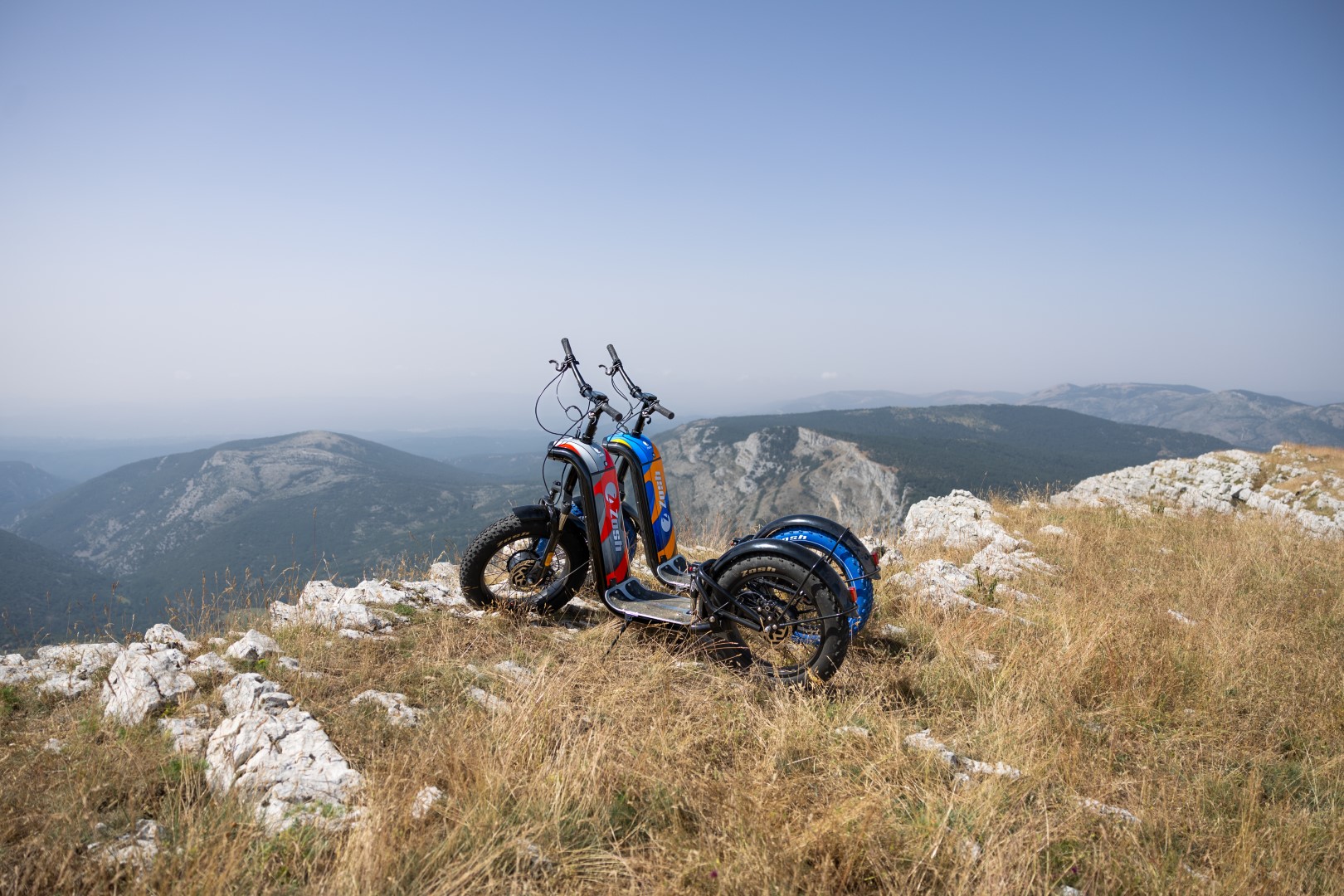 Fabricant français de trottinettes ou scoot tout-terrain électrique