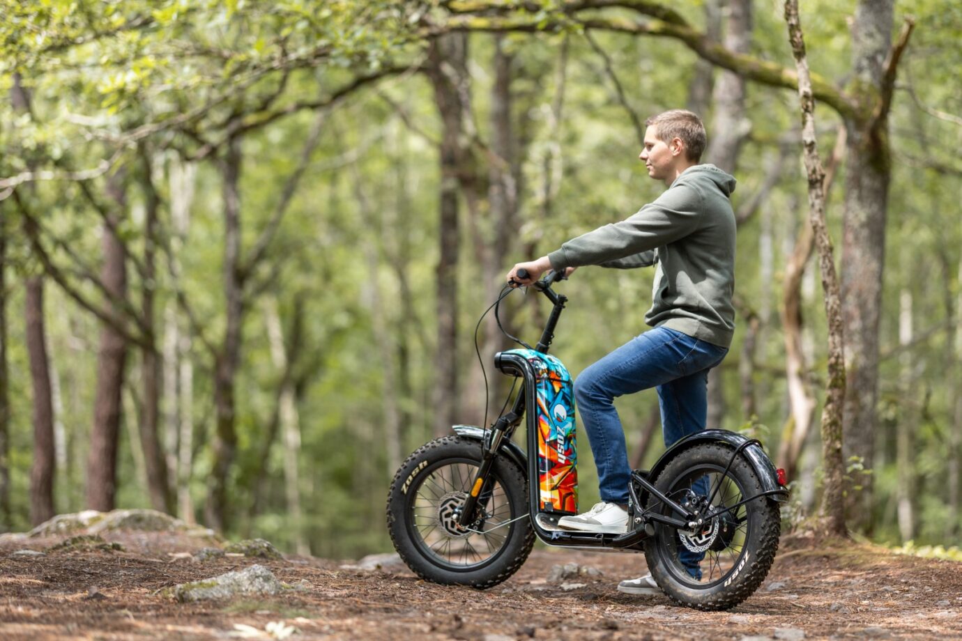 Zosh, une trottinette électrique tout chemin pour les loueurs