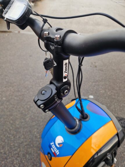 Potence réglable et orientable ZoshPotence réglable et orientable Zosh